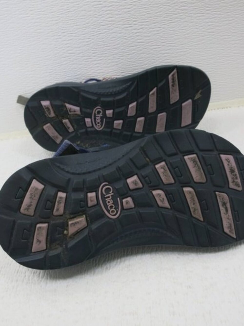 Chaco Webbing Strap Adjustable Comfort Casual Footwear Sandals Sz 1 - Picture 3 of 6